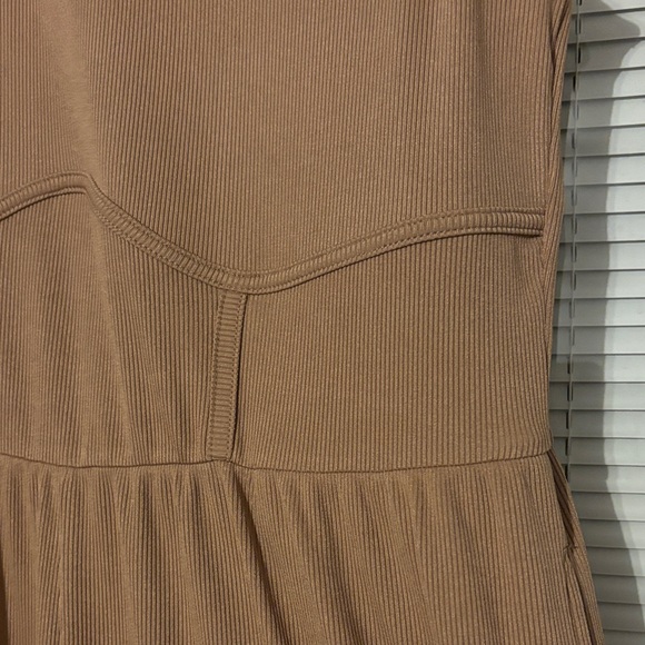 Sleeveless Ribbed Tan Romper - Picture 3 of 5